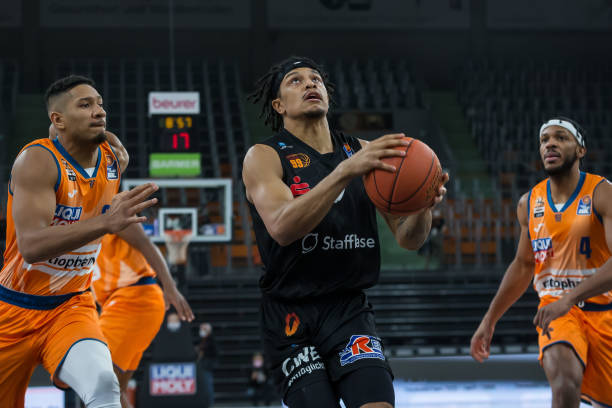 当知名转会 当知名转会