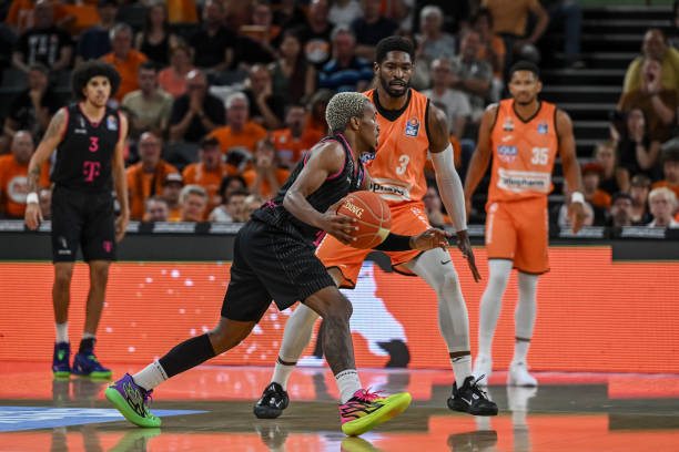 争冠实力和 争冠实力和