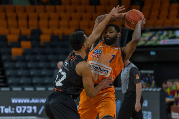 内完成高分 内完成高分