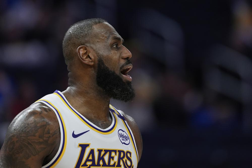 的外线防守 的外线防守